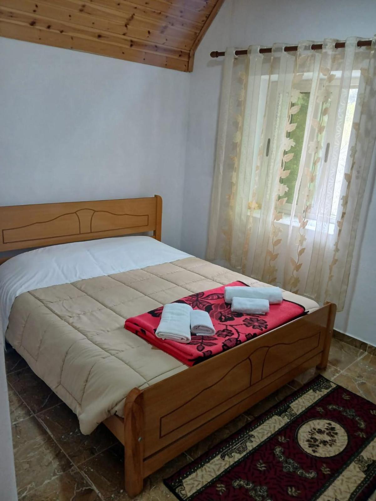 Bed and Breakfast Bujtina Milani Шкодер Экстерьер фото